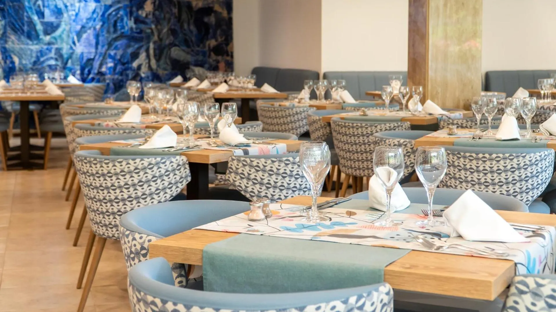 **** Aparthotel Leman Hotel Y Apartamentos Playa de Palma  Spagna