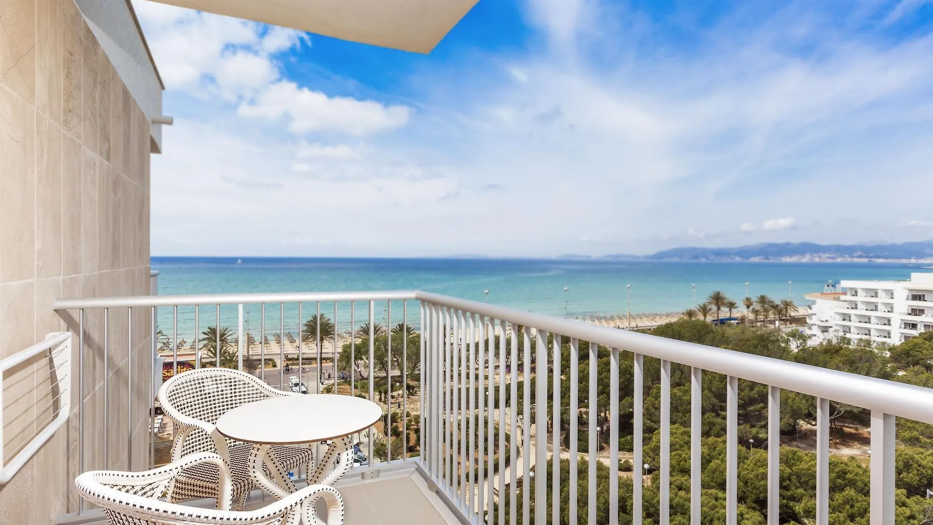 **** Aparthotel Leman Hotel Y Apartamentos Playa de Palma  Spagna